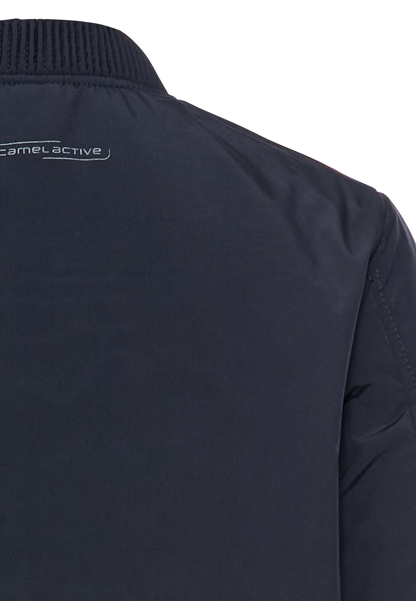 Mantel aus recyceltem Polyester