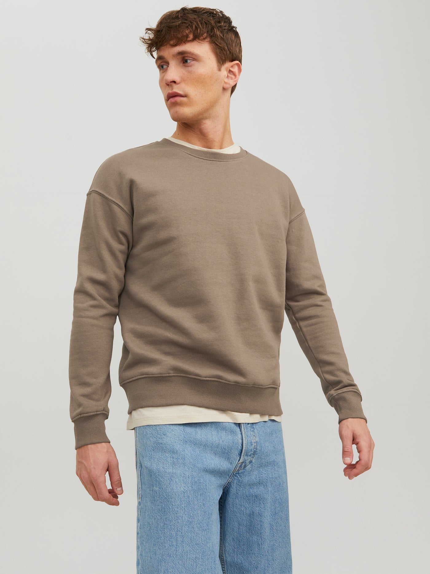 JJESTAR BASIC SWEAT CREW NECK NOOS
