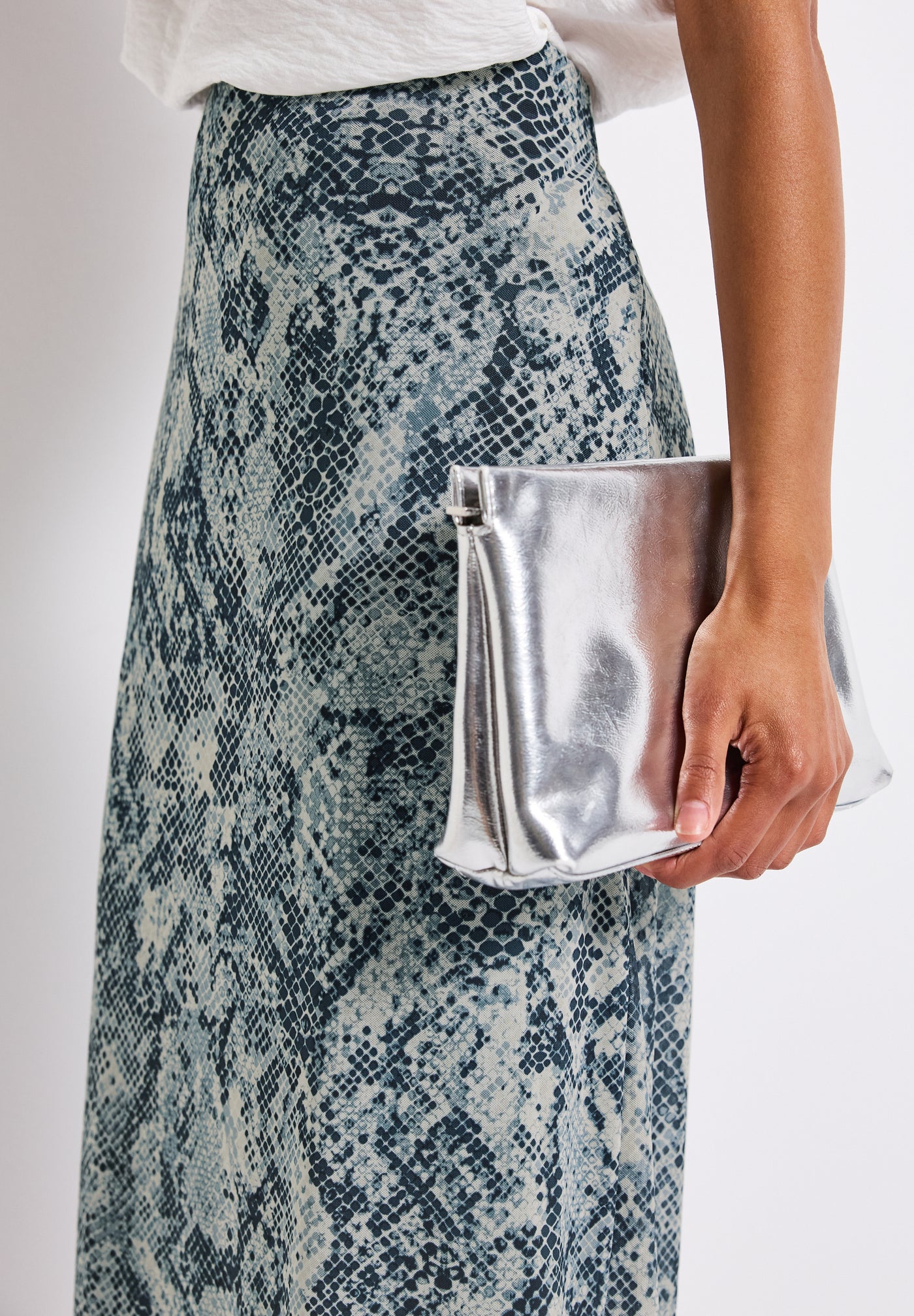 Mesh-Rock mit Snake Print