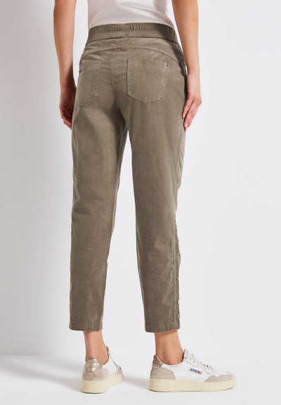Loose Fit Cordhose