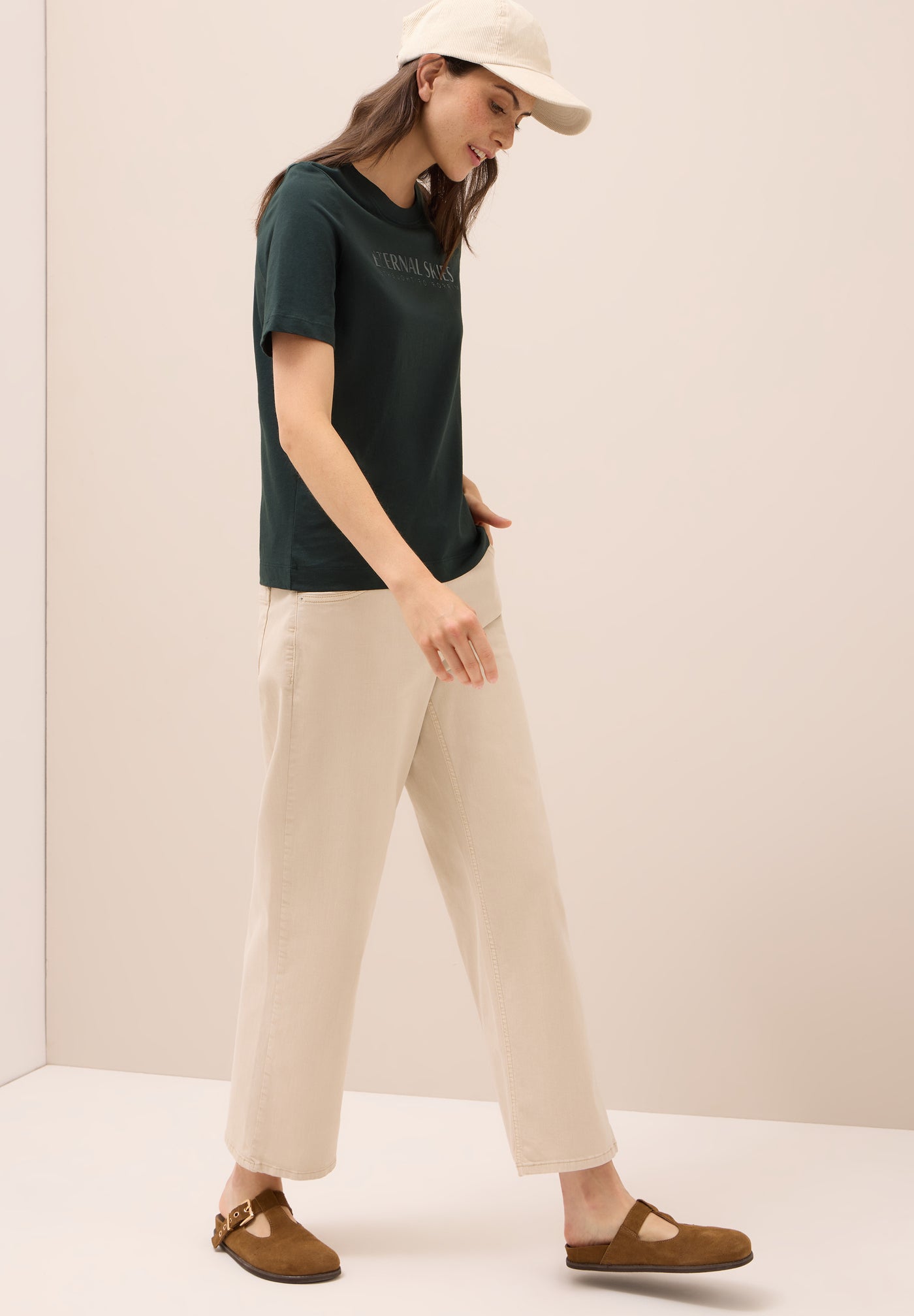 T-Shirt mit Wording Artwork