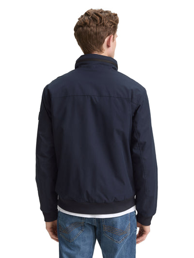 Blouson Jacke mit verstaubarer Kapuze