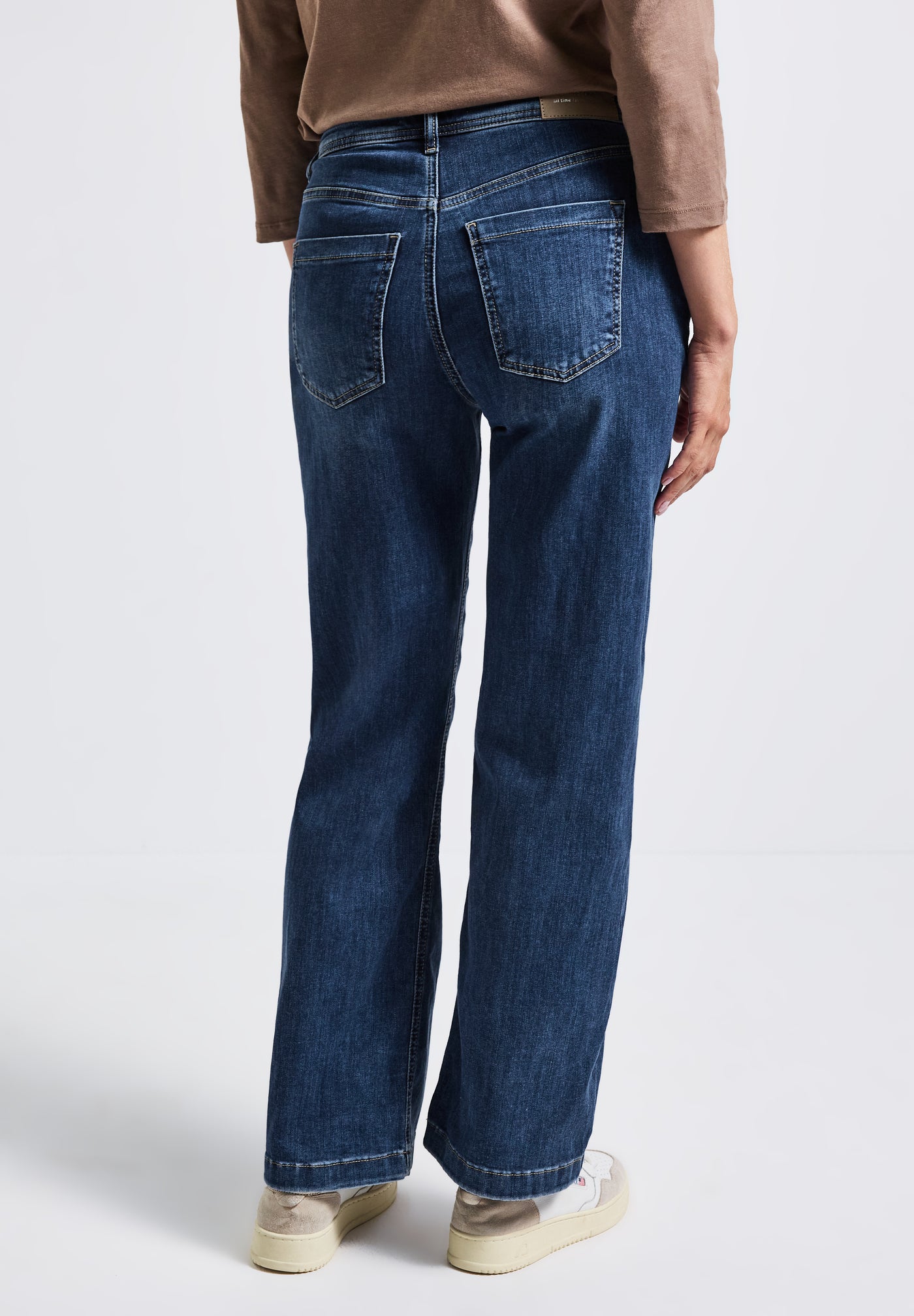 Wide Leg Jeans
