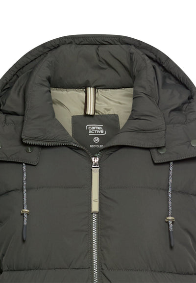 Wasserabweisender Mantel mit abnehmbarer Kapuze