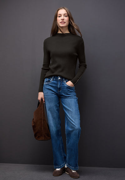 Pullover in Rippstruktur