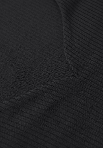 Shirt mit Herzausschnitt