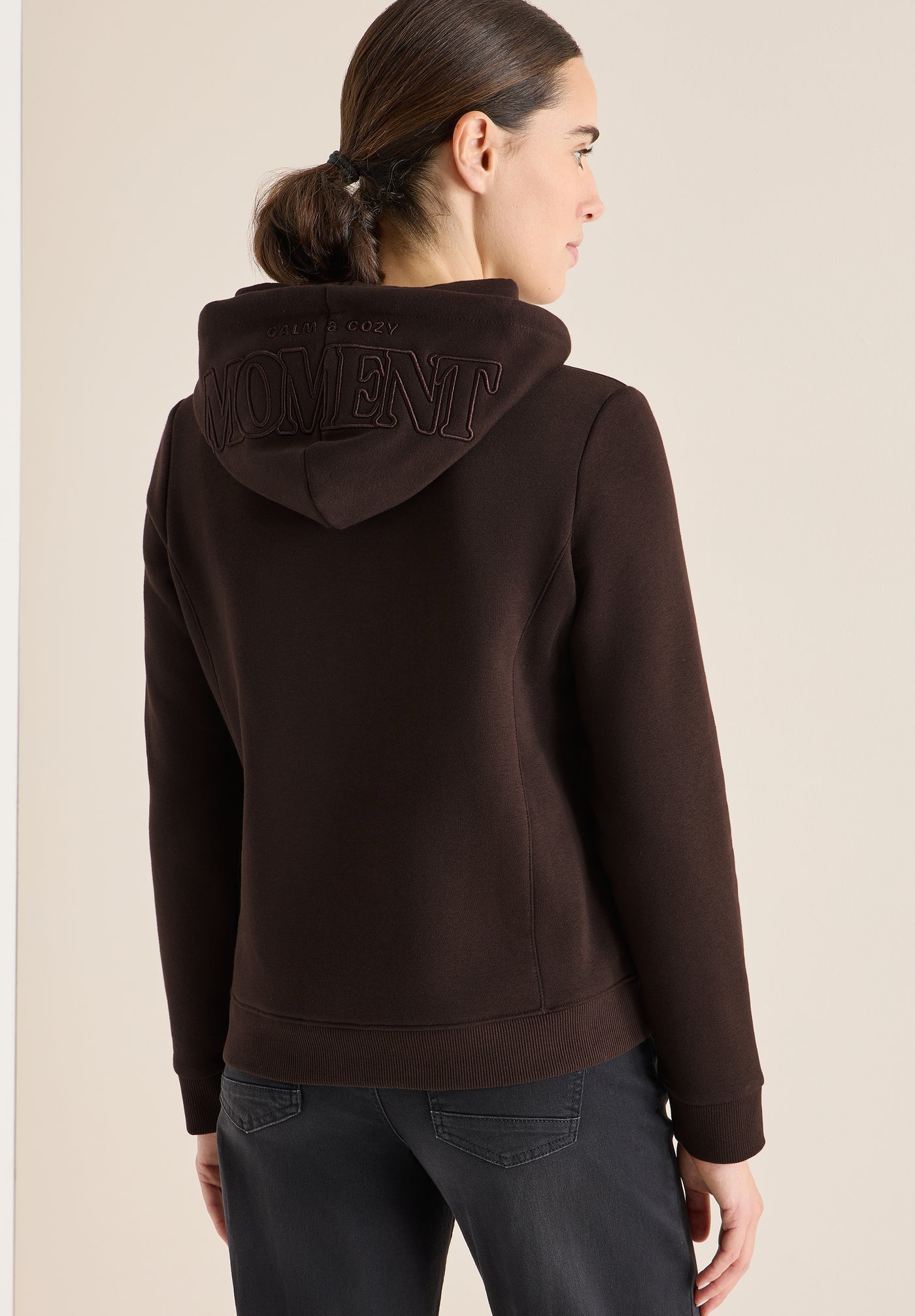 Hoodie mit Stickerei