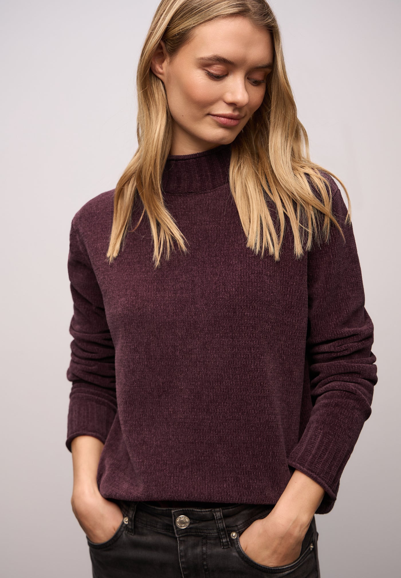 Softer Chenille Pullover