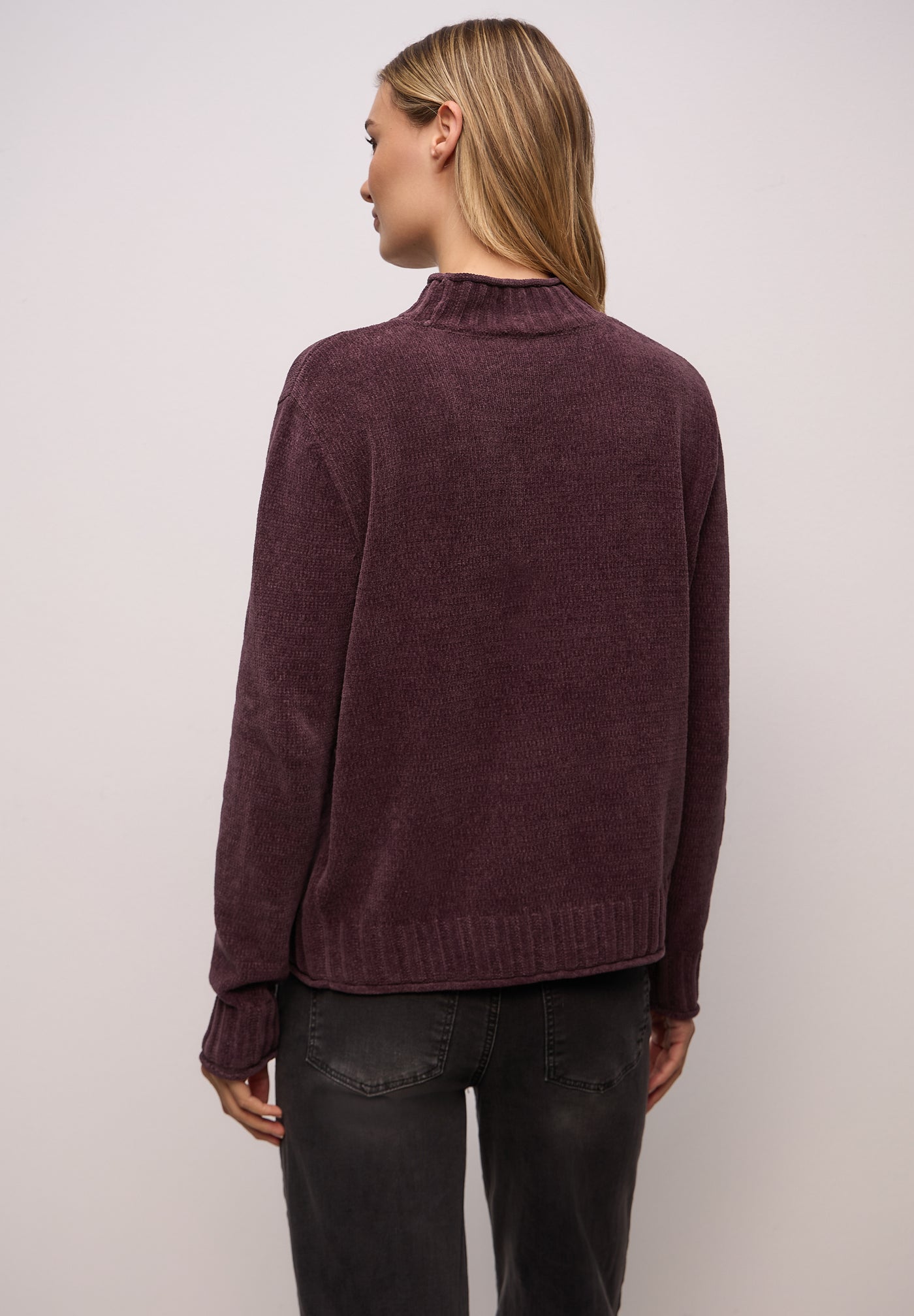 Softer Chenille Pullover
